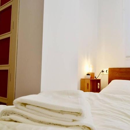 Hola Valencia - Holiday Apartments Экстерьер фото
