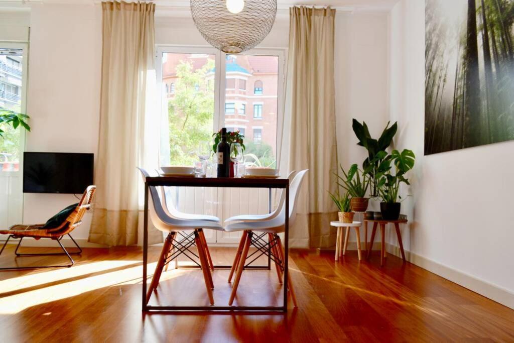 Hola Valencia - Holiday Apartments Экстерьер фото