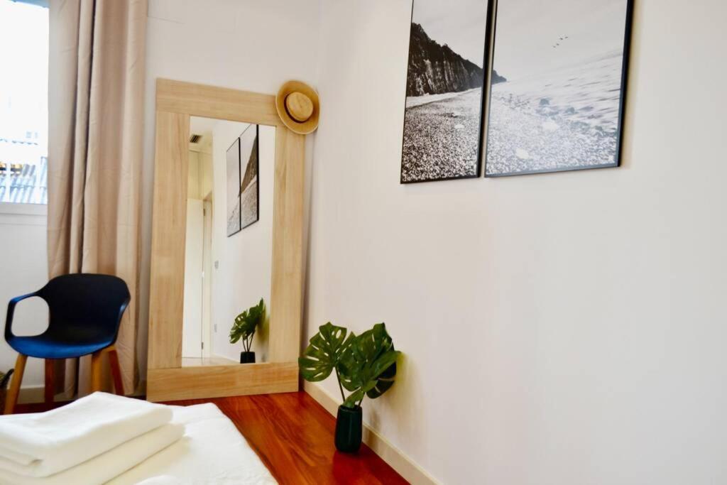 Hola Valencia - Holiday Apartments Экстерьер фото